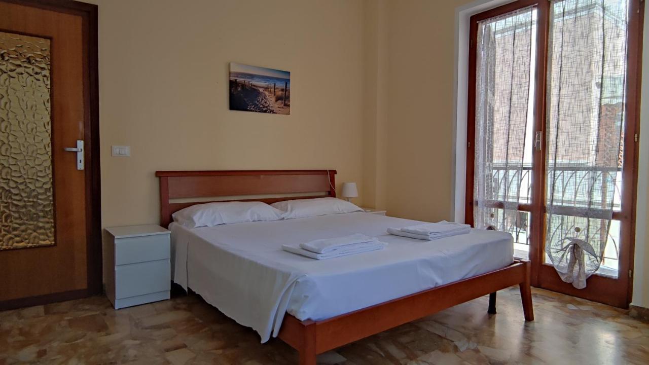 Casa Del Surf - By Ligooria Appartement Pietra Ligure Buitenkant foto