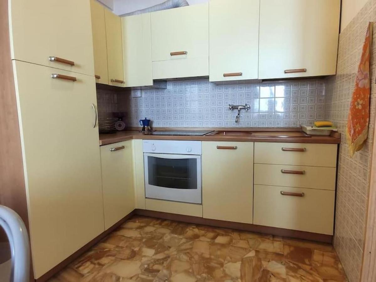 Casa Del Surf - By Ligooria Appartement Pietra Ligure Buitenkant foto