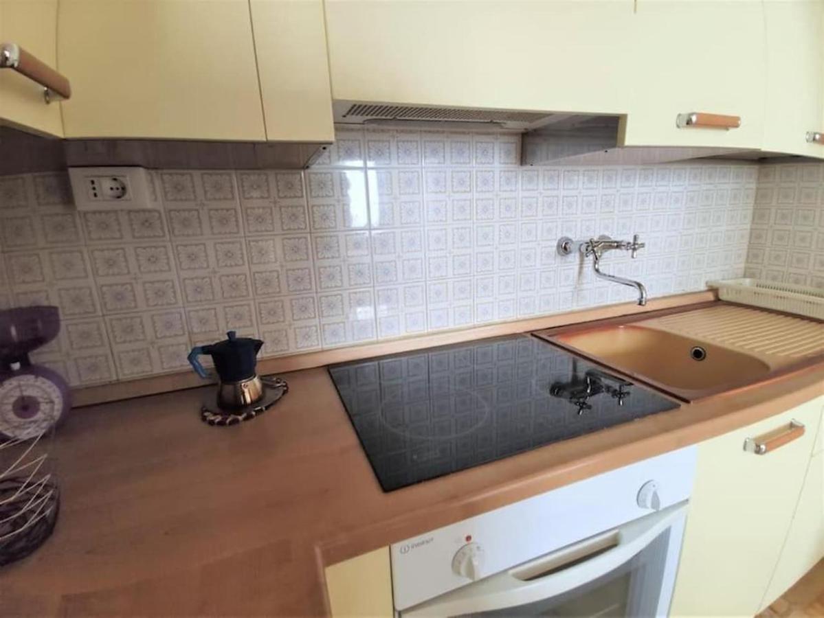 Casa Del Surf - By Ligooria Appartement Pietra Ligure Buitenkant foto